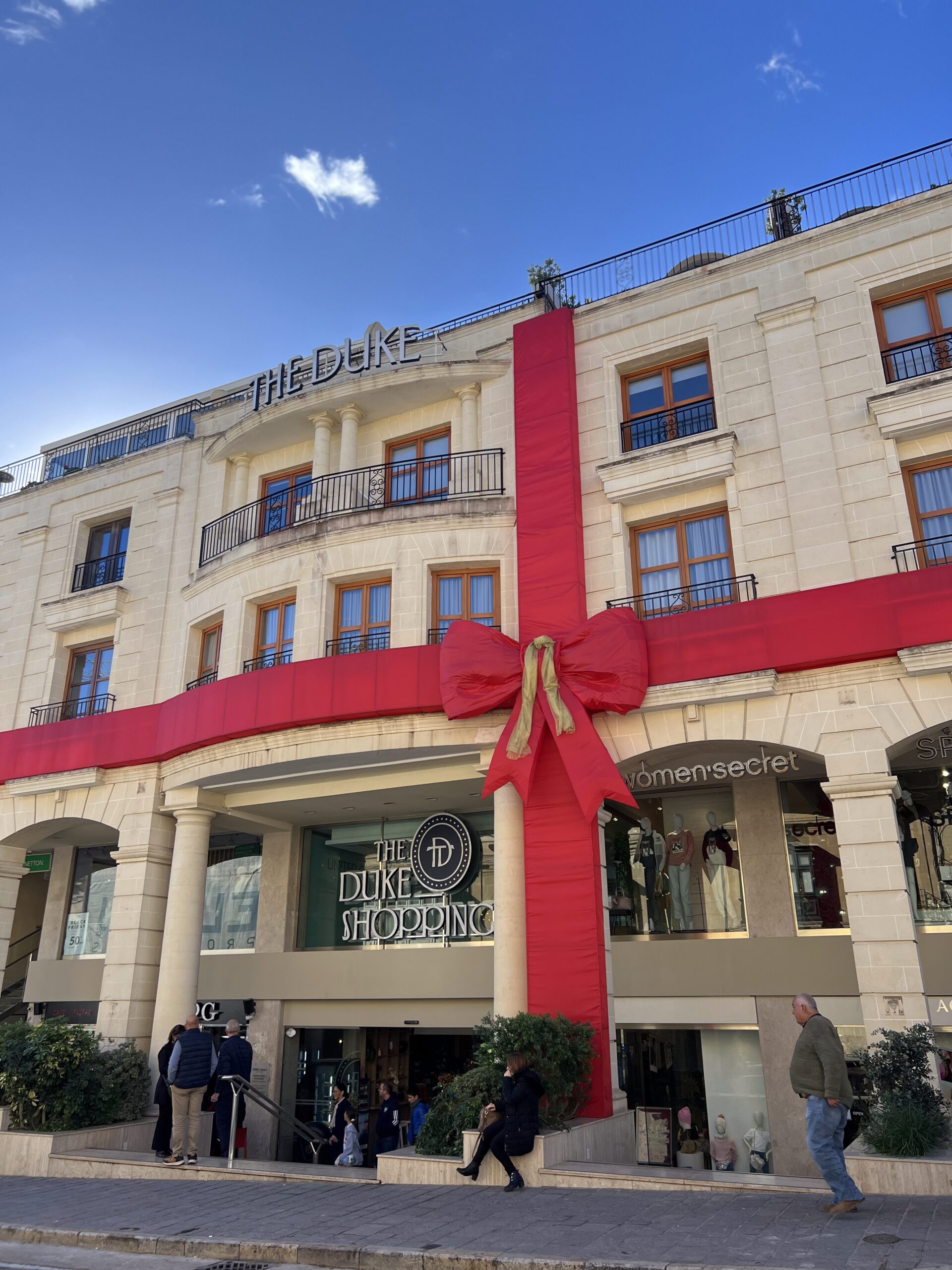 whats on banner image